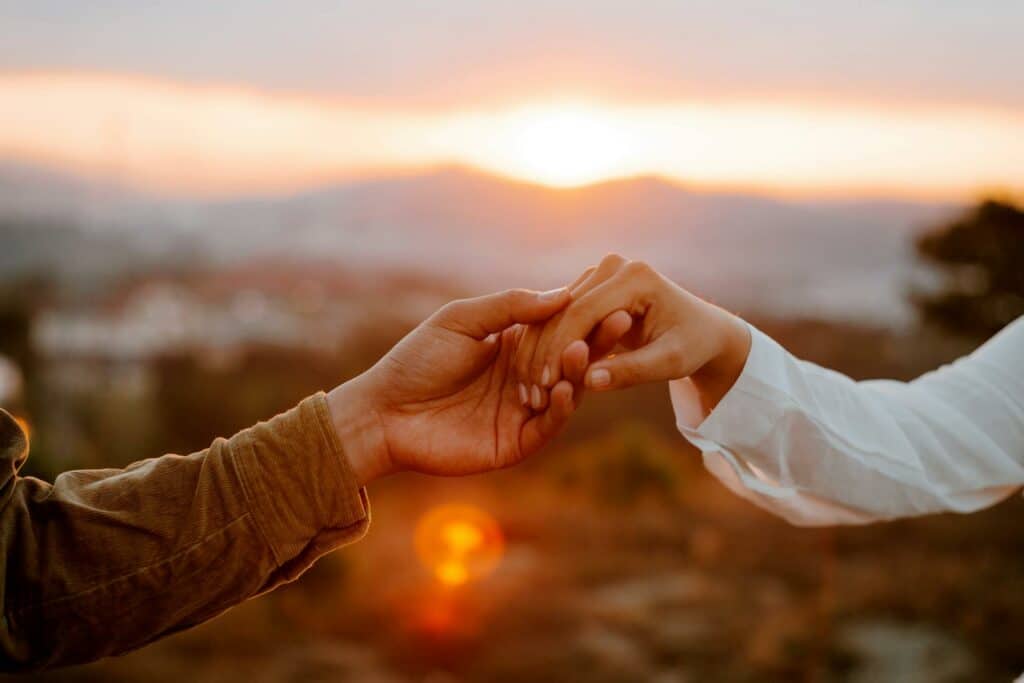 Schizophrenia and Relationships: How to Navigate the Challenges Schizophrenia and Relationships: How to Navigate the Challenges